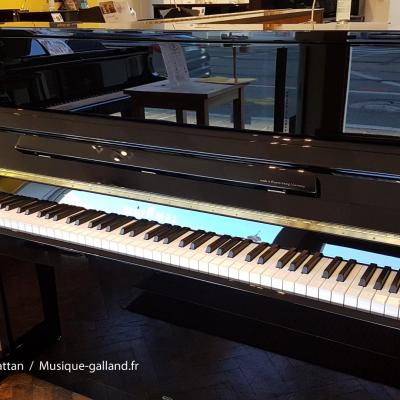 PIANO YAMAHA U 1 avec système silencieux / casque EUR 4.995,00