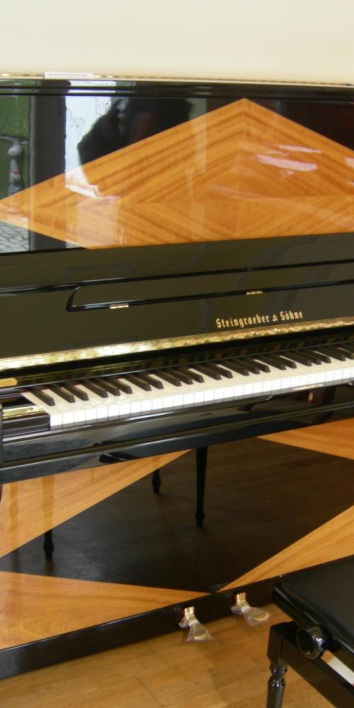 Pianos droits d' EXCELLENCE