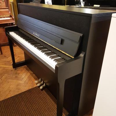 Piano neuf KAWAI E200-SATIN 114cm