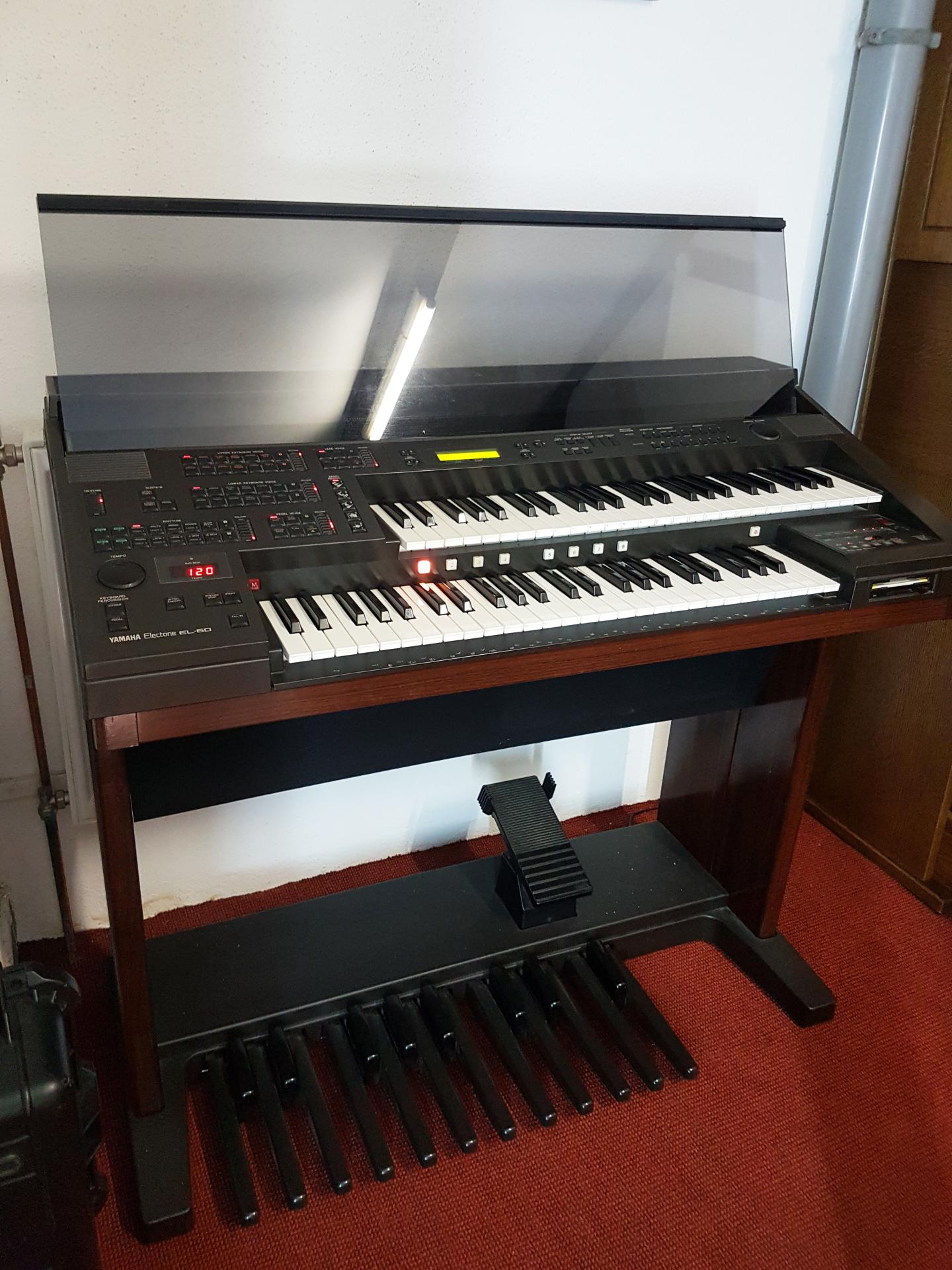 Electone el60 2