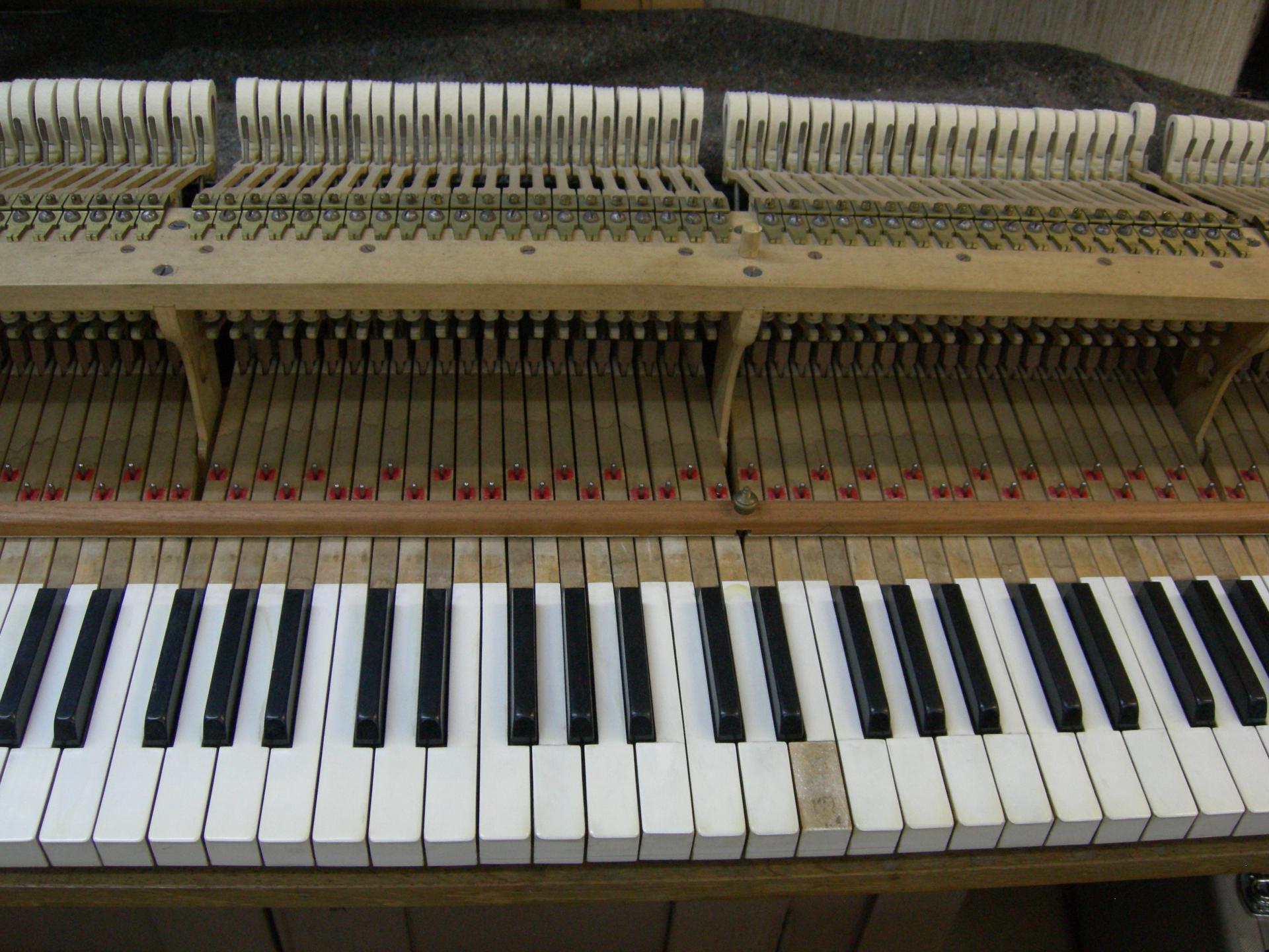 Erardbo clavier avant