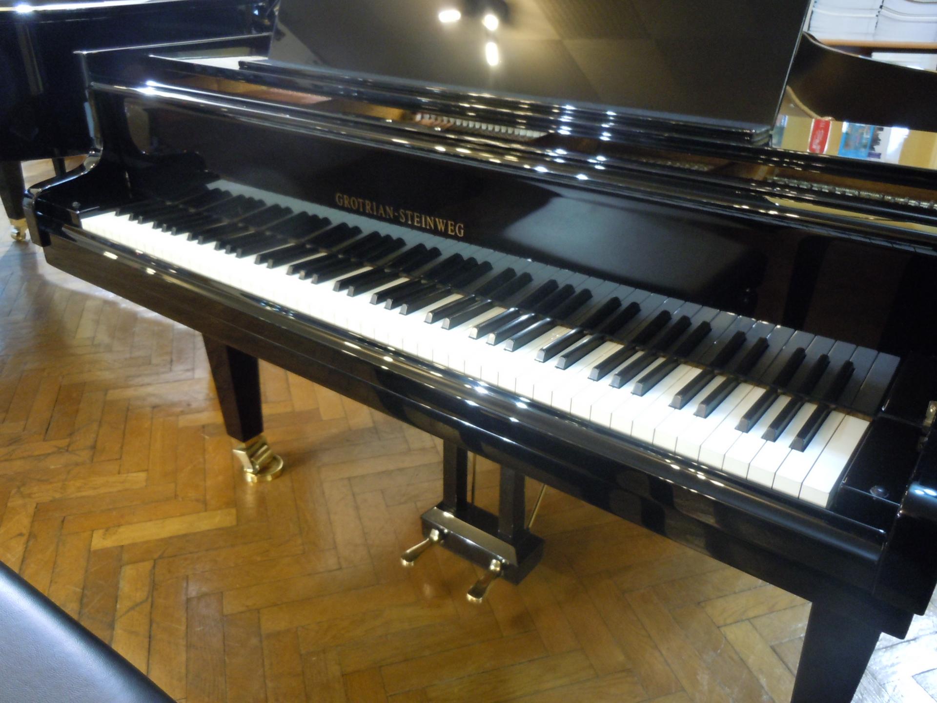 Grotrian 162 angle