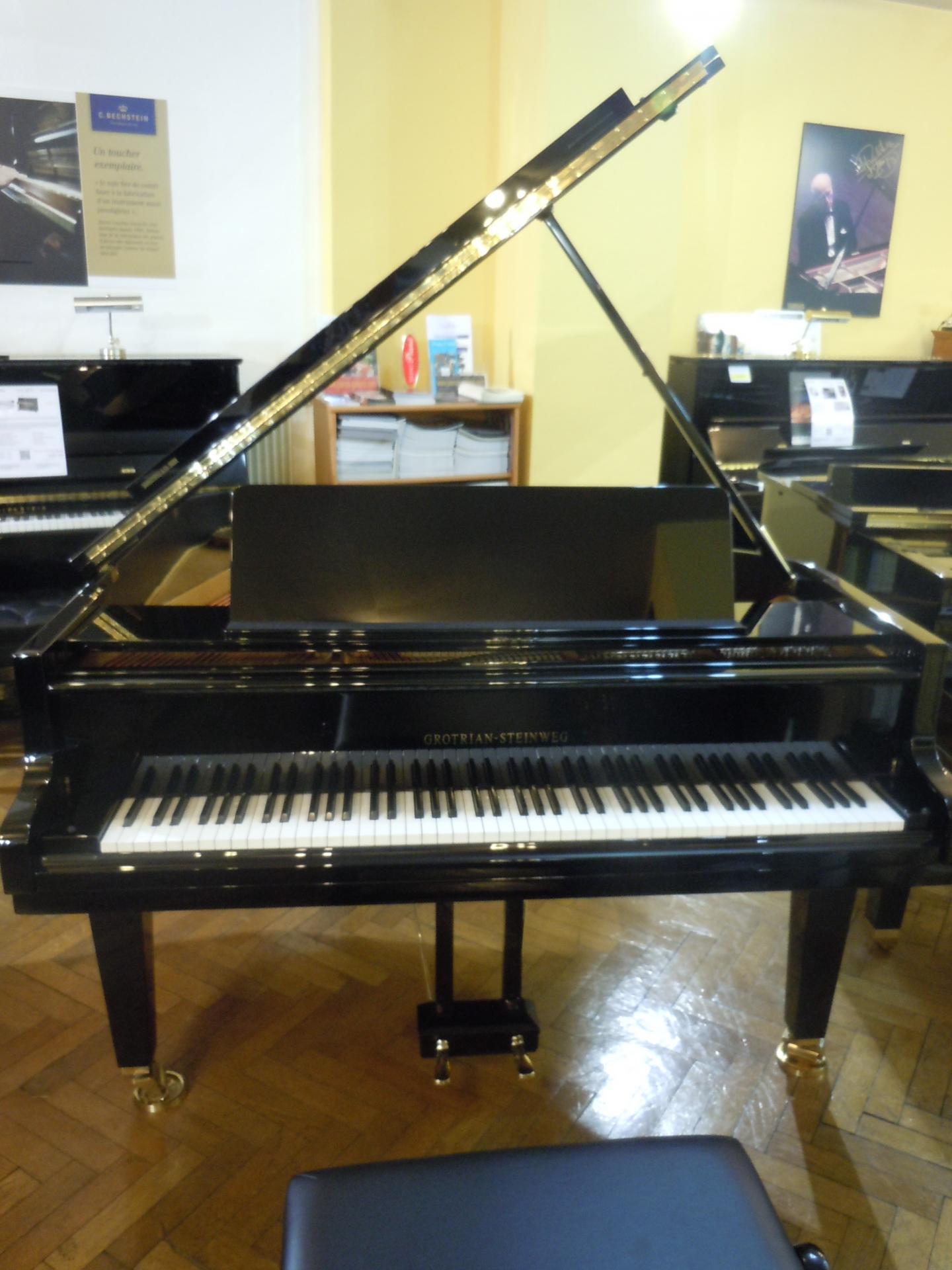 Grotrian162 face