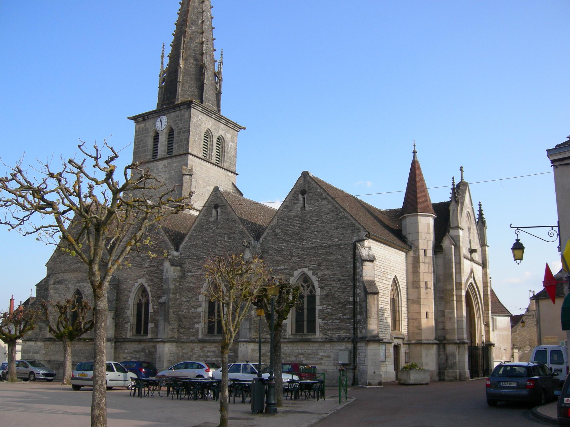 EGLISE Saint Nicolas ( 1480 ) à MEURSAULT