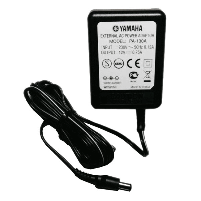 Yamaha PSR-220 : Alimentation 12V compatible (chargeur adaptateur secteur)