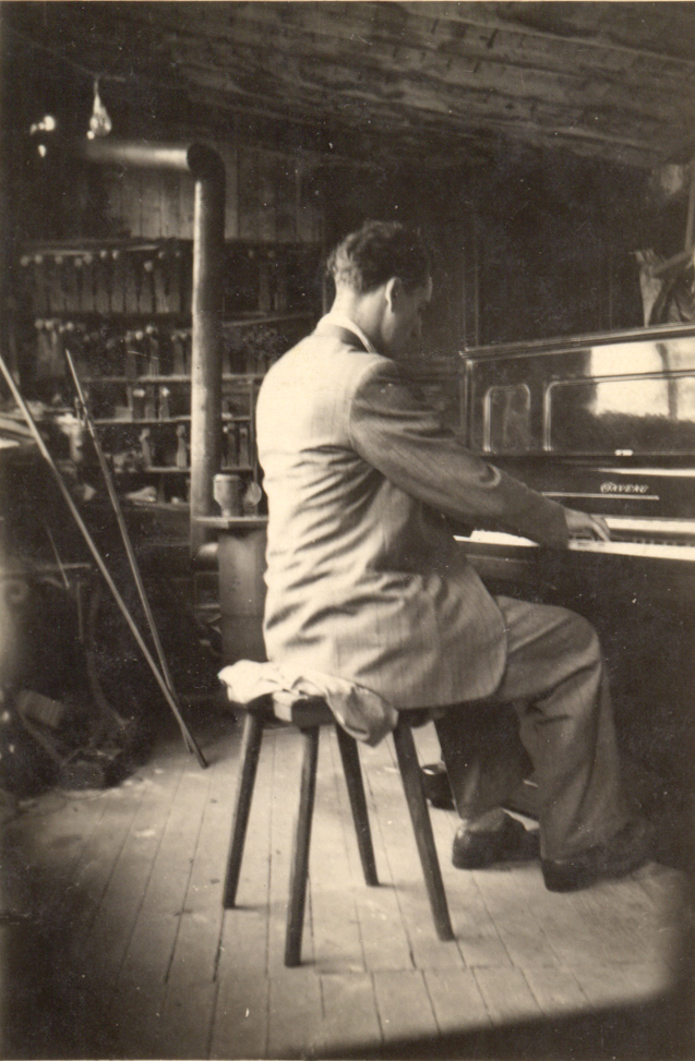 Paul 1948 atelier fontenay sous bois