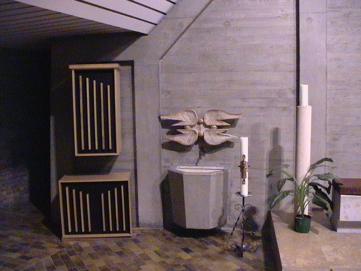 EGLISE St Alphonse( 1975 ) de VOGELGRUNN ( orgue Sweelinck 2 claviers )