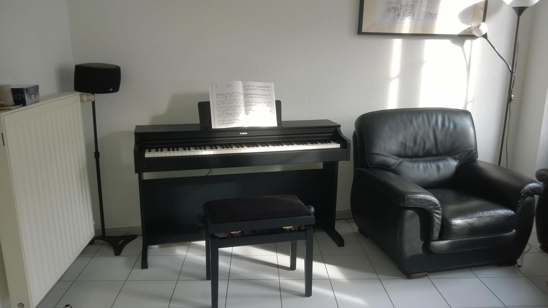 Piano Numérique Yamaha YDP-145 